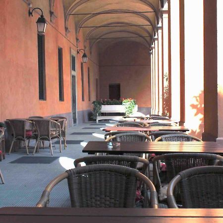 Hotel La Meridiana Acqui Terme ภายนอก รูปภาพ