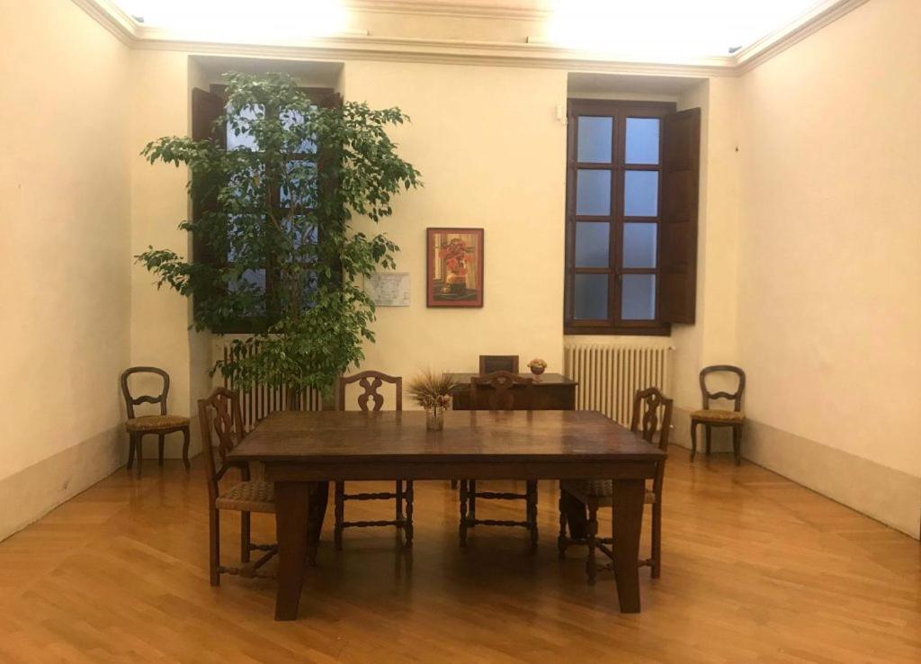 Hotel La Meridiana Acqui Terme ภายนอก รูปภาพ