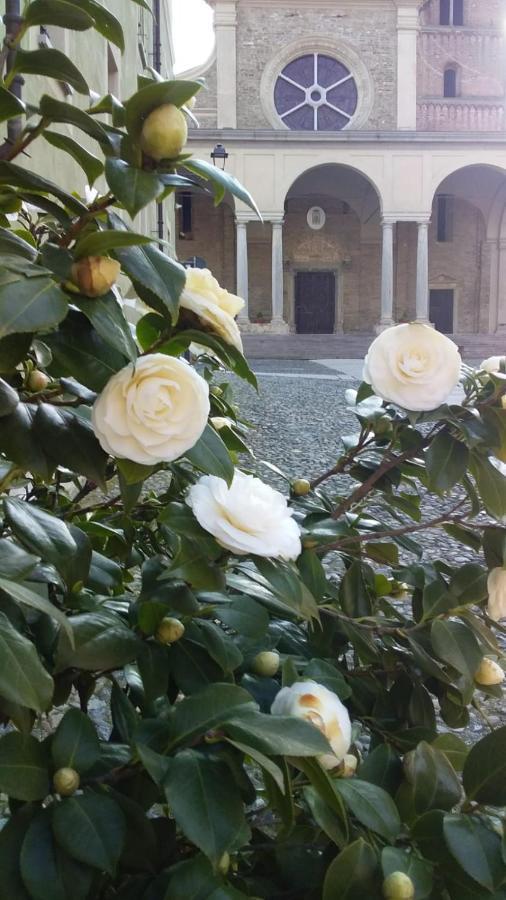 Hotel La Meridiana Acqui Terme ภายนอก รูปภาพ