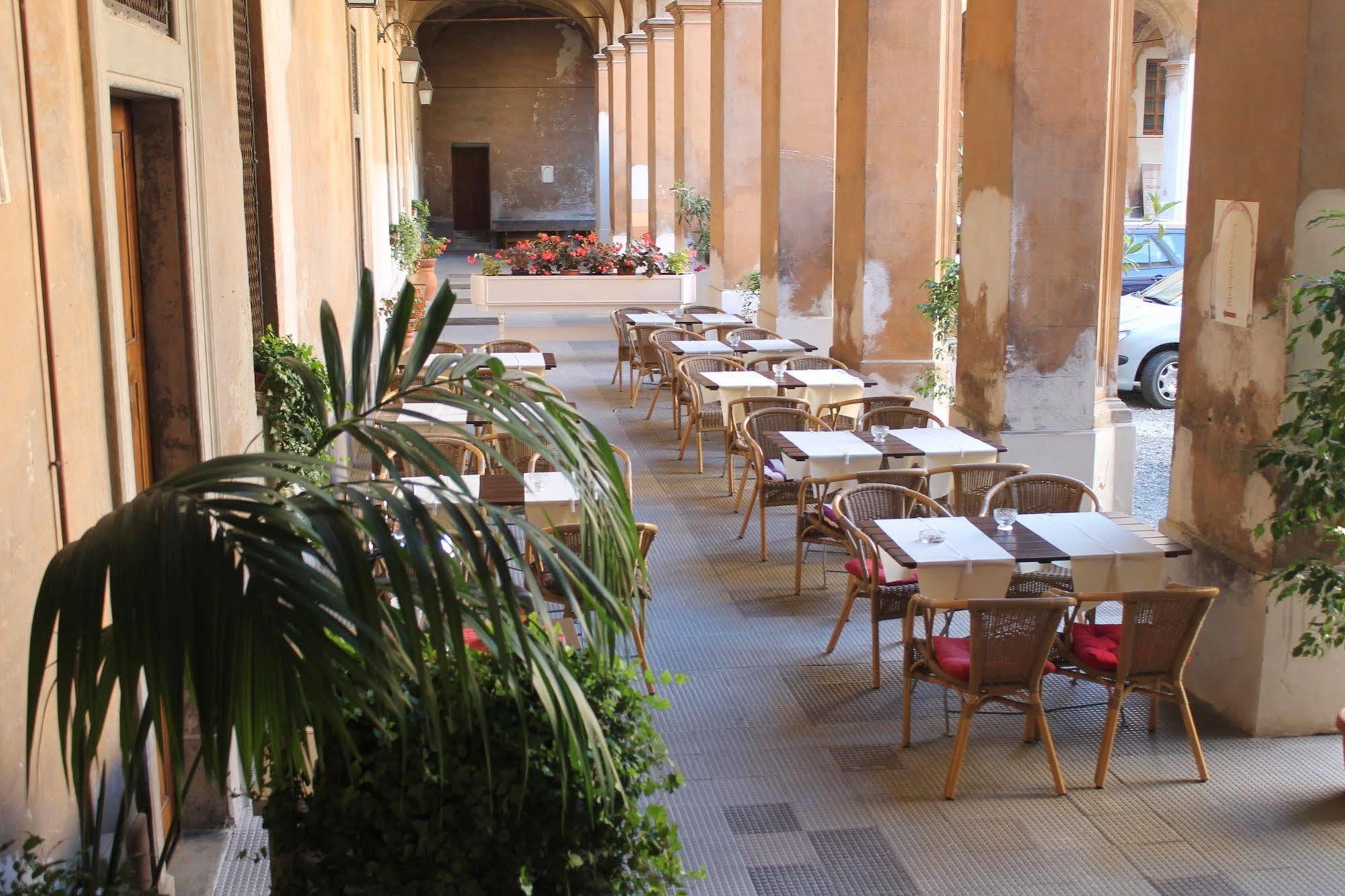 Hotel La Meridiana Acqui Terme ภายนอก รูปภาพ