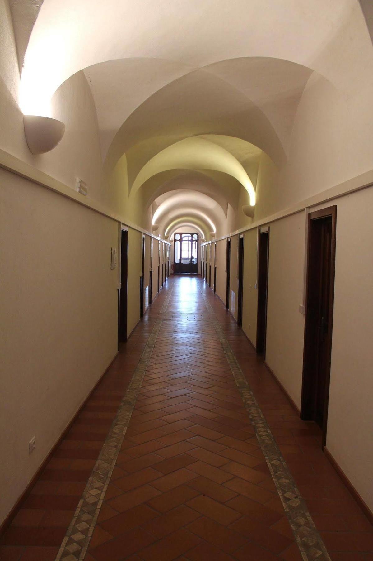 Hotel La Meridiana Acqui Terme ภายนอก รูปภาพ